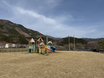 やんちゃき広場